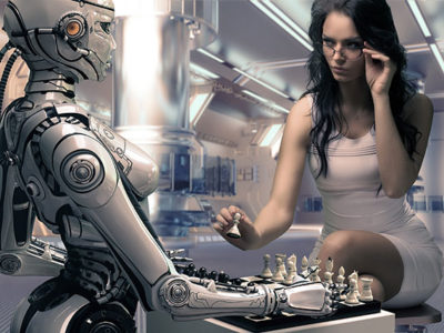 Femme joue aux échecs avec un robot - Intelligence artificielle